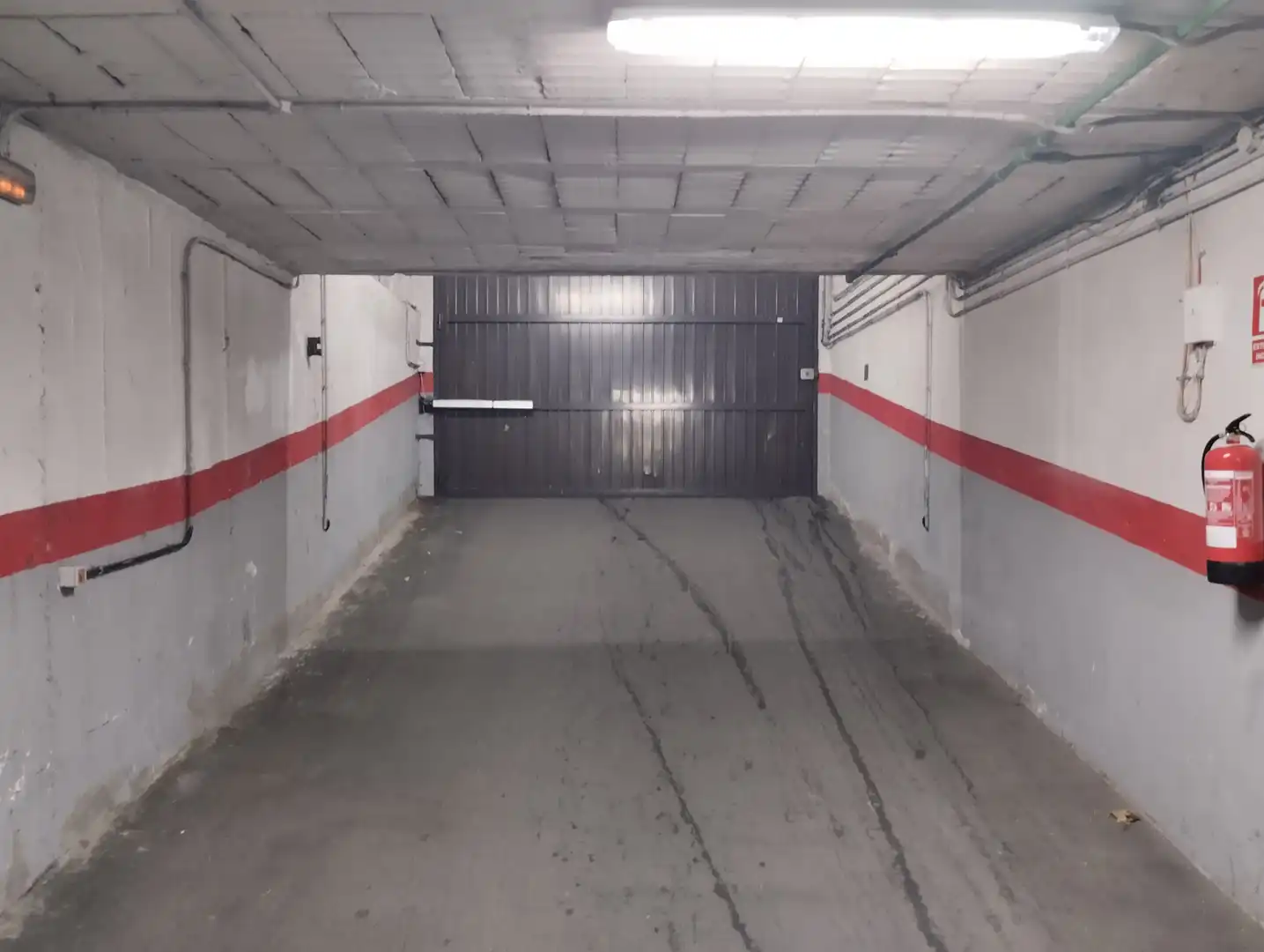 Parkplatz von Garage zur Miete in El Escorial