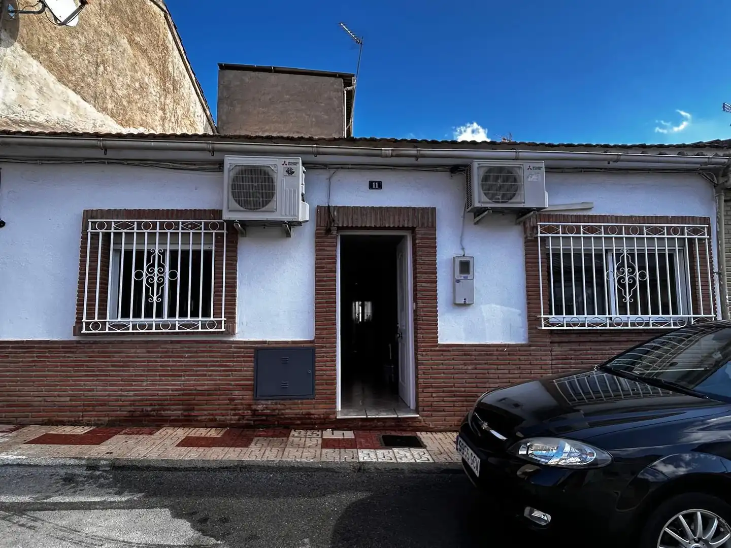 Vista exterior de Casa adosada en venda en Maracena amb Aire condicionat, Calefacció i Terrassa