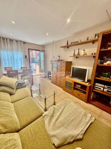 Casa adosada en Venta en Tr.ª G en Palomeras Sureste