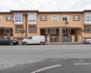 Exterior view of Single-family semi-detached for sale in Churriana de la Vega  with Heating, Parquet flooring and Storage room