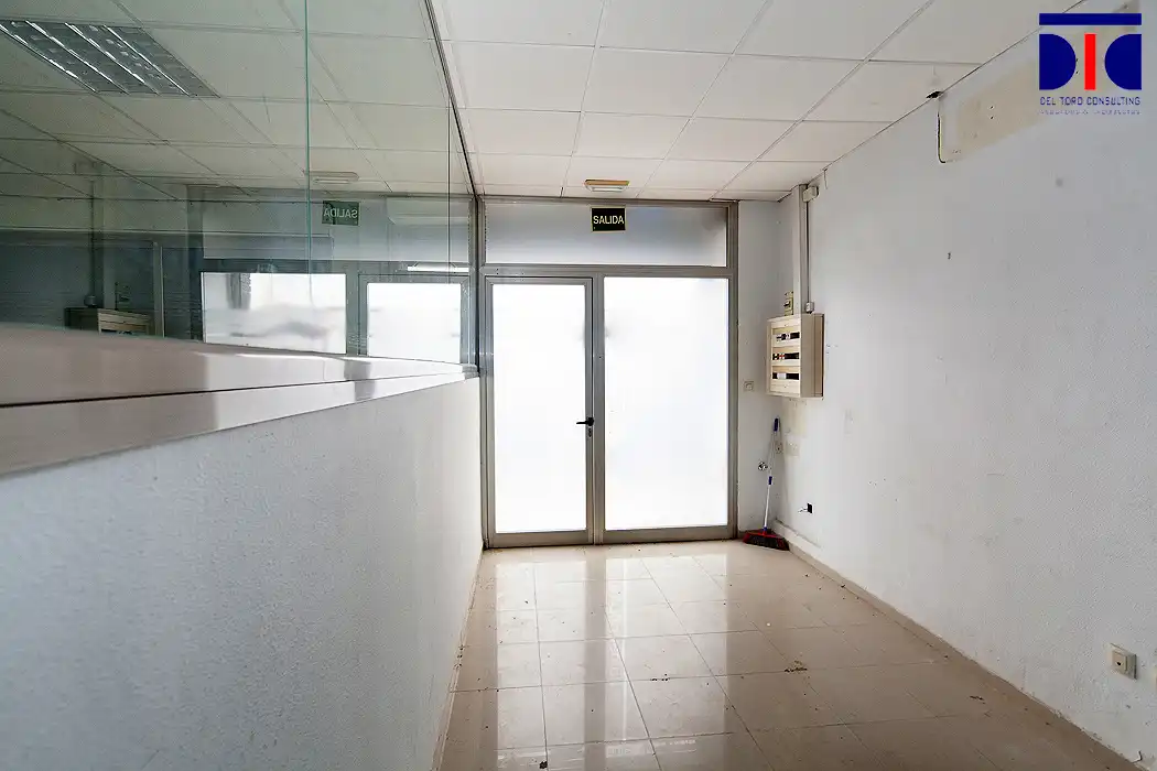 Local comercial en venta en Los Remedios, imagen 7