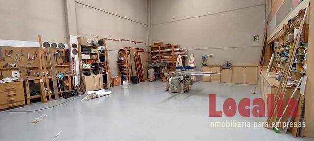 Nave industrial en Alquiler en N/A en Los Corrales de Buelna