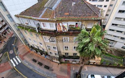 Vista exterior de Pis en venda en Pontevedra Capital 
