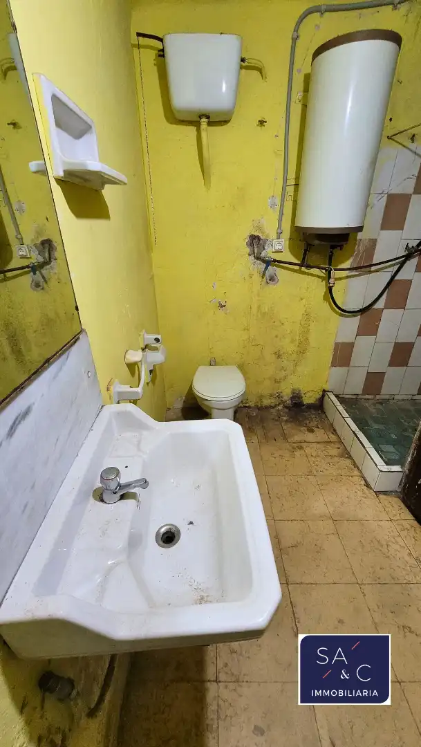 Bany de Casa adosada en venda en Almoster