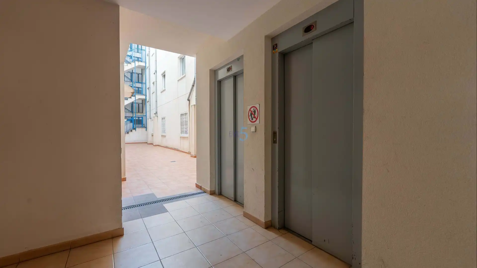 Pis en venda en Almoradí amb Piscina, Moblat i Piscina comunitària