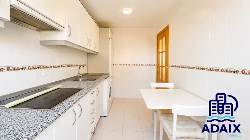 Cocina de Piso en venta en Toledo con Aire acondicionado y Calefacción