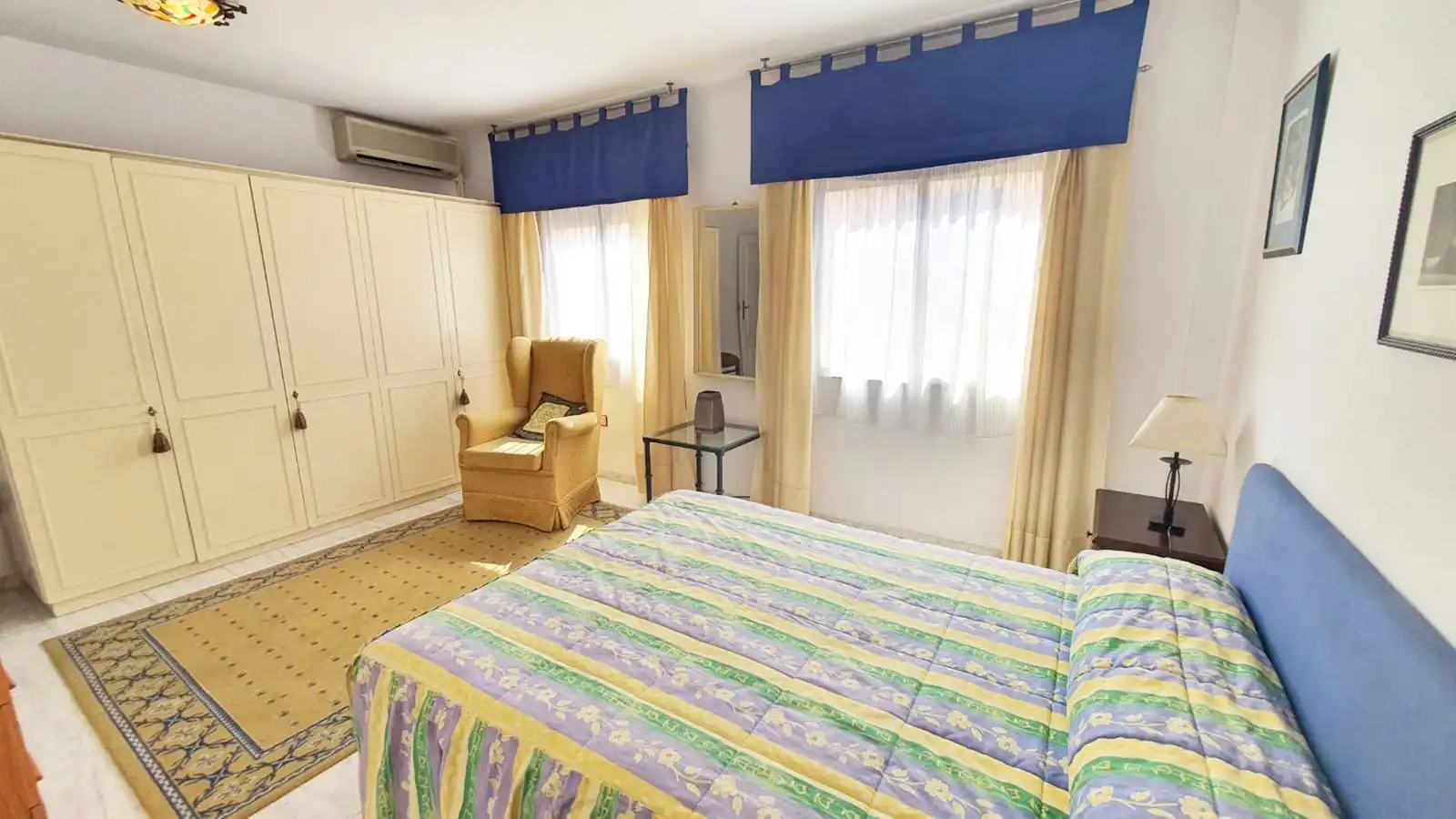 Habitación de Ático en venta en Fuengirola con Aire acondicionado, Amueblado y Horno