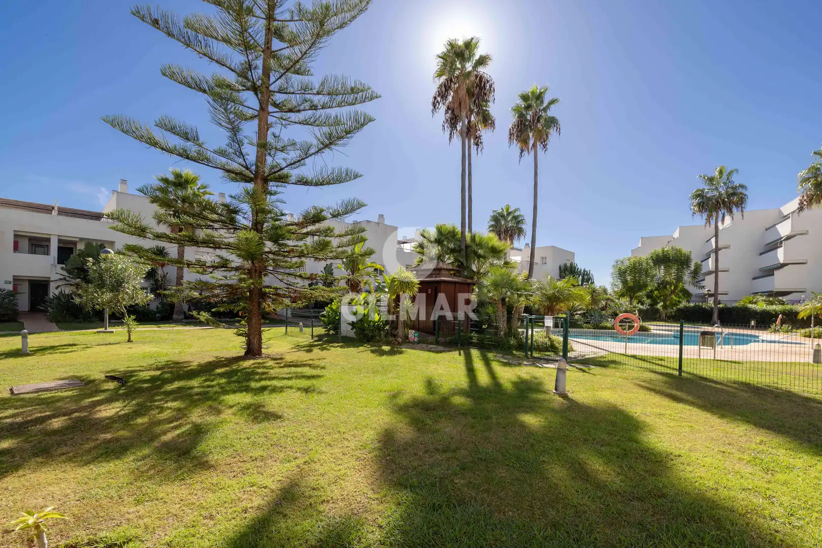 Jardí de Apartament en venda en Marbella amb Calefacció, Traster i Piscina