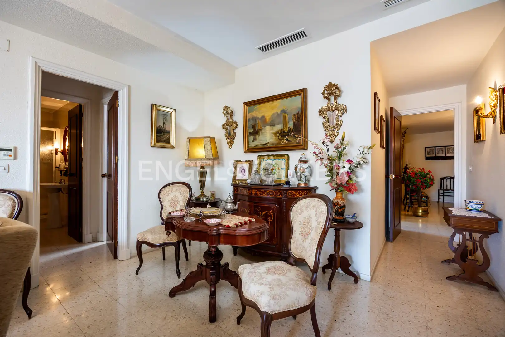 Comedor de Apartamento en venta en Sanlúcar de Barrameda con Calefacción, Terraza y Balcón