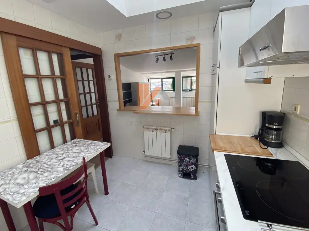 Cocina de Piso de alquiler en Santiago de Compostela  con Amueblado