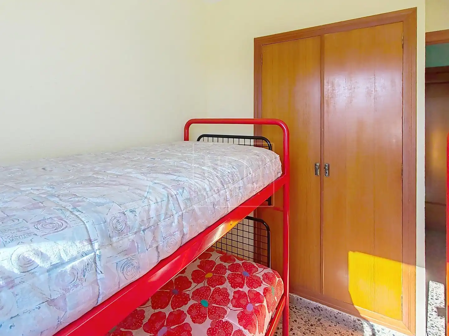Dormitori de Pis en venda en Gandia amb Jardí privat, Terrassa i Traster