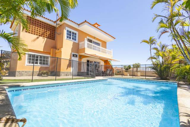 Casa-chalet en Venta en Chijerno en Araya