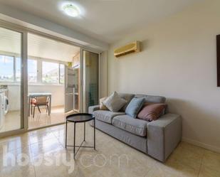 Living room of Flat to rent in Benalmádena  with Air Conditioner, Terrace and Furnished