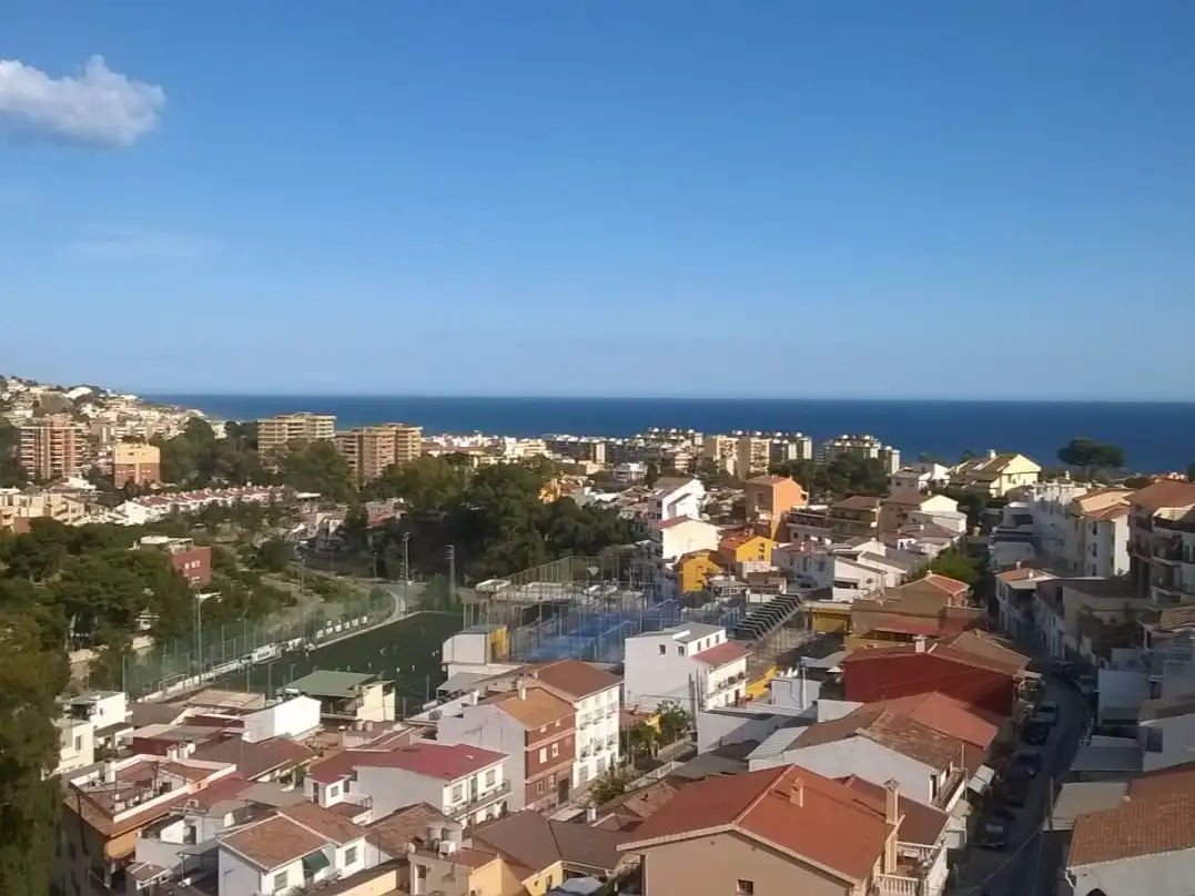 Vista exterior de Dúplex de lloguer en Málaga amb Terrassa, Traster i Forn
