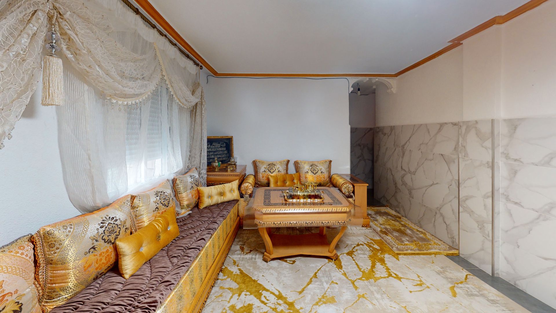 Living room of Flat for sale in Alicante / Alacant  with Furnished