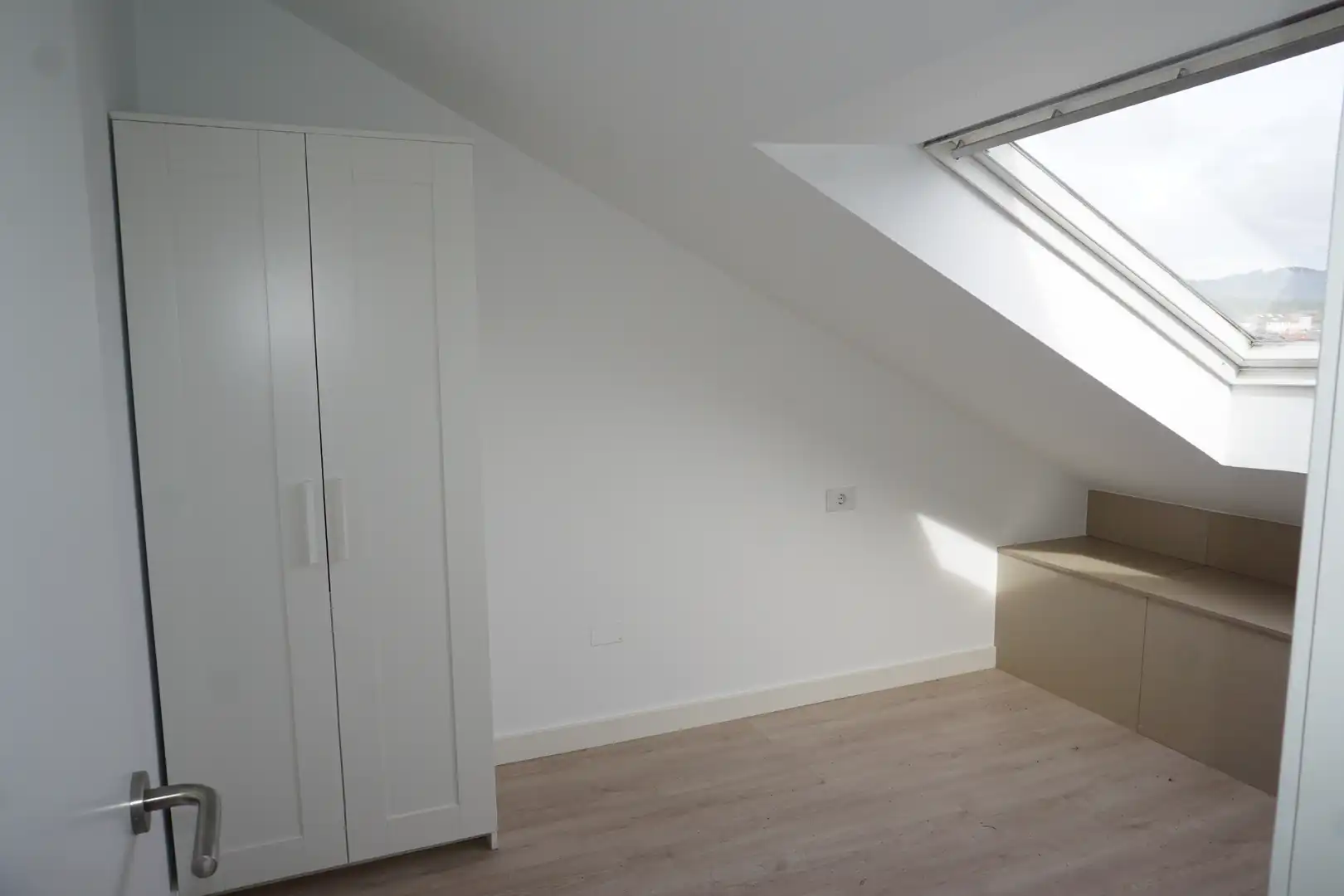 Bedroom of Flat for sale in Melide  with Heating, Terrace and Balcony