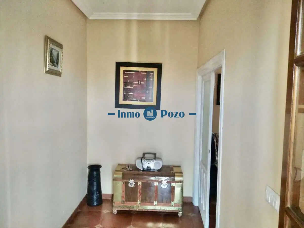 Houses for sale in Almendralejo  with Air Conditioner, Terrace and Storage room