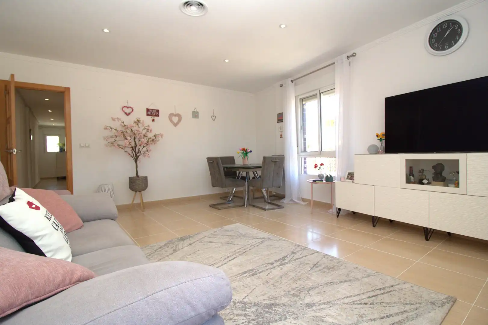 Apartment with pool for sale in Los Peñascos - El Salero - Los Imbernones
