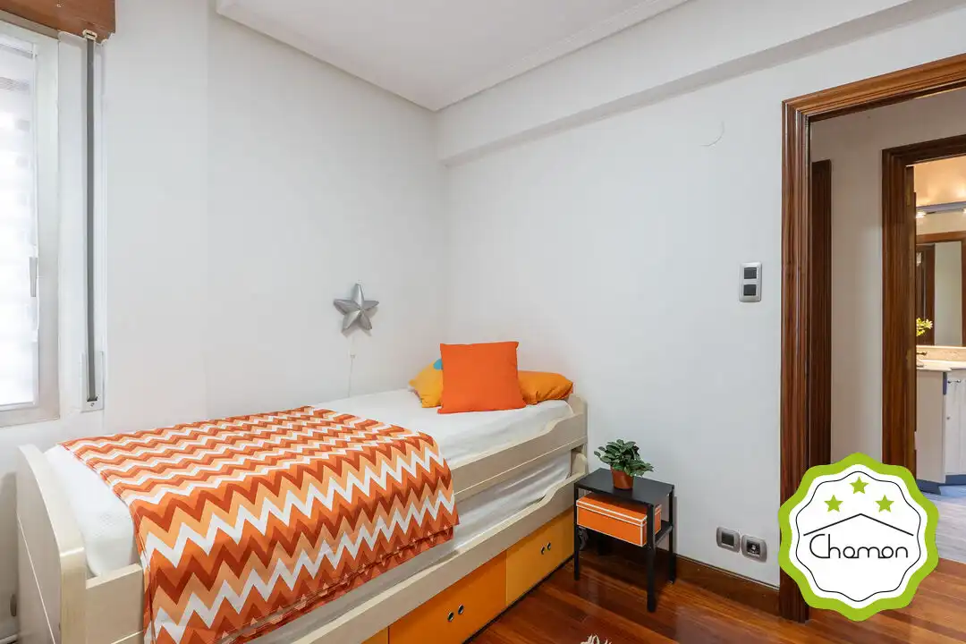 Bedroom of Flat for sale in Arrigorriaga  with Terrace