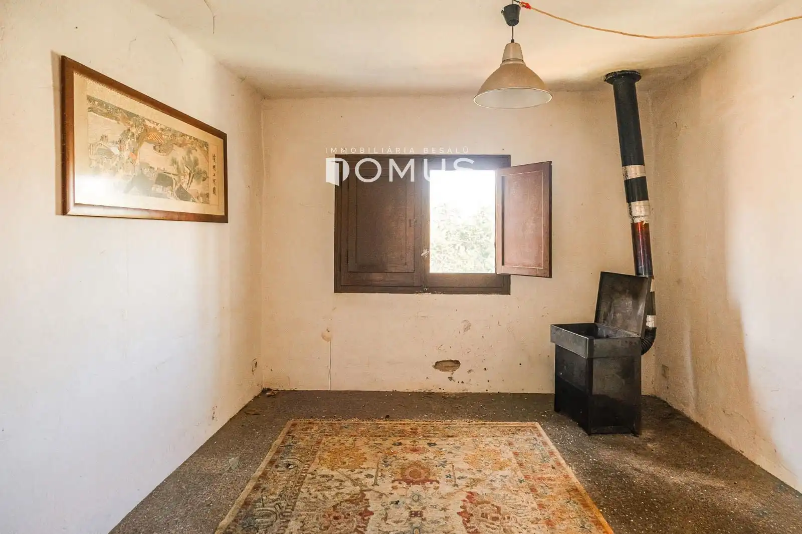 Sala de estar de Finca rústica en venta en Besalú con Jardín privado