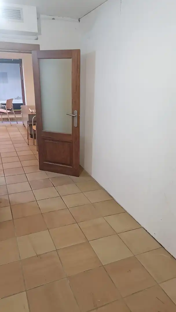 Local commercial à louer à Sant Celoni, imagen 5
