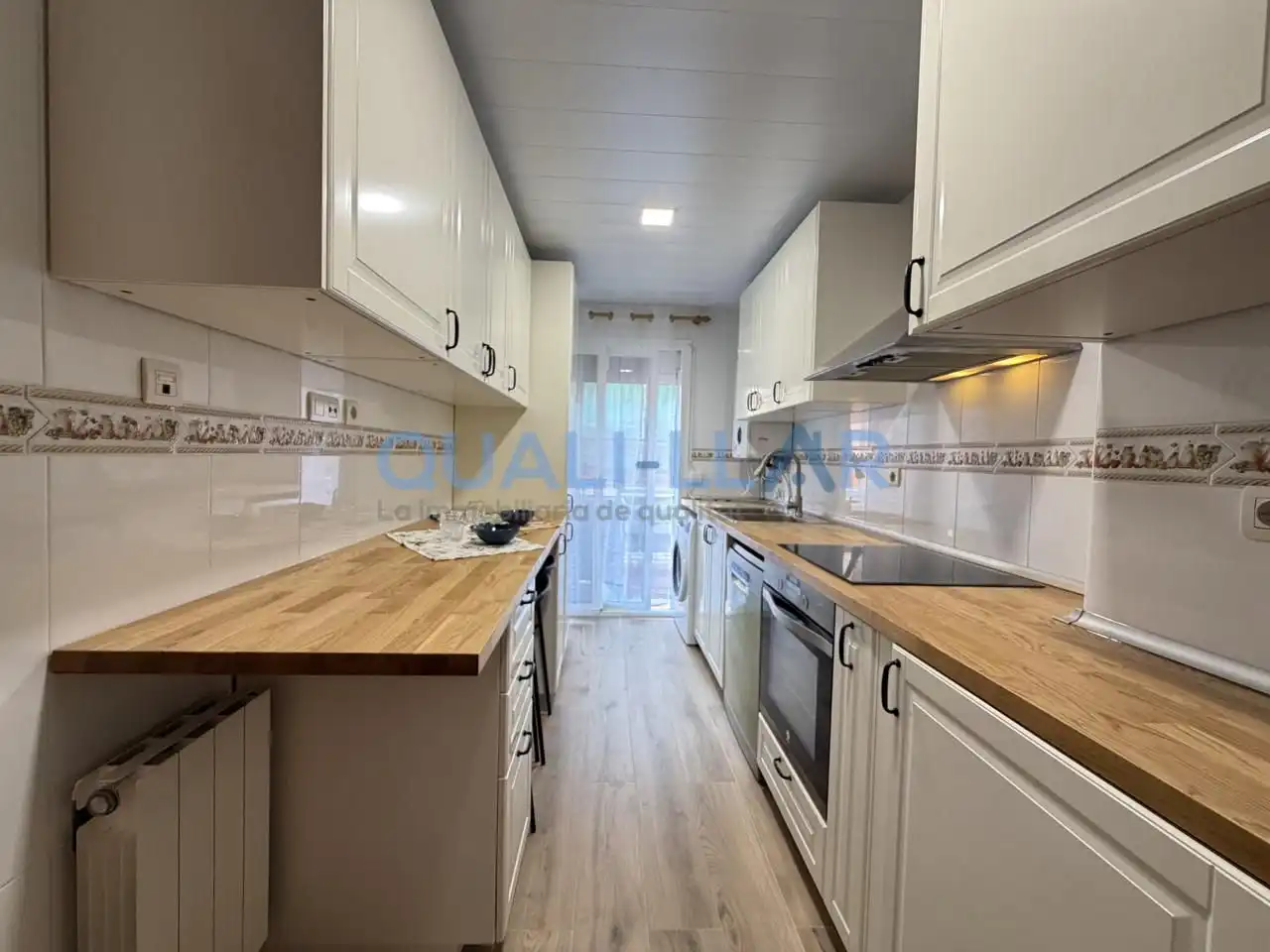 Cocina de Piso en venta en Cornellà de Llobregat con Aire acondicionado, Calefacción y Parquet