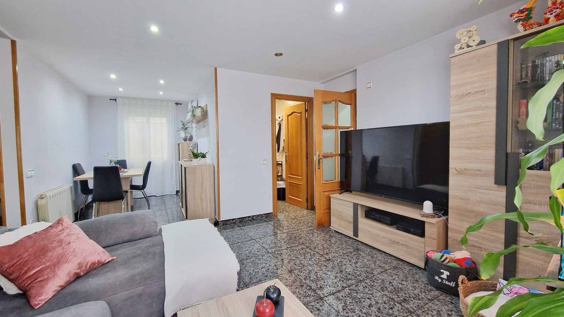 Living room of Flat for sale in Sabadell  with Air Conditioner, Heating and Furnished
