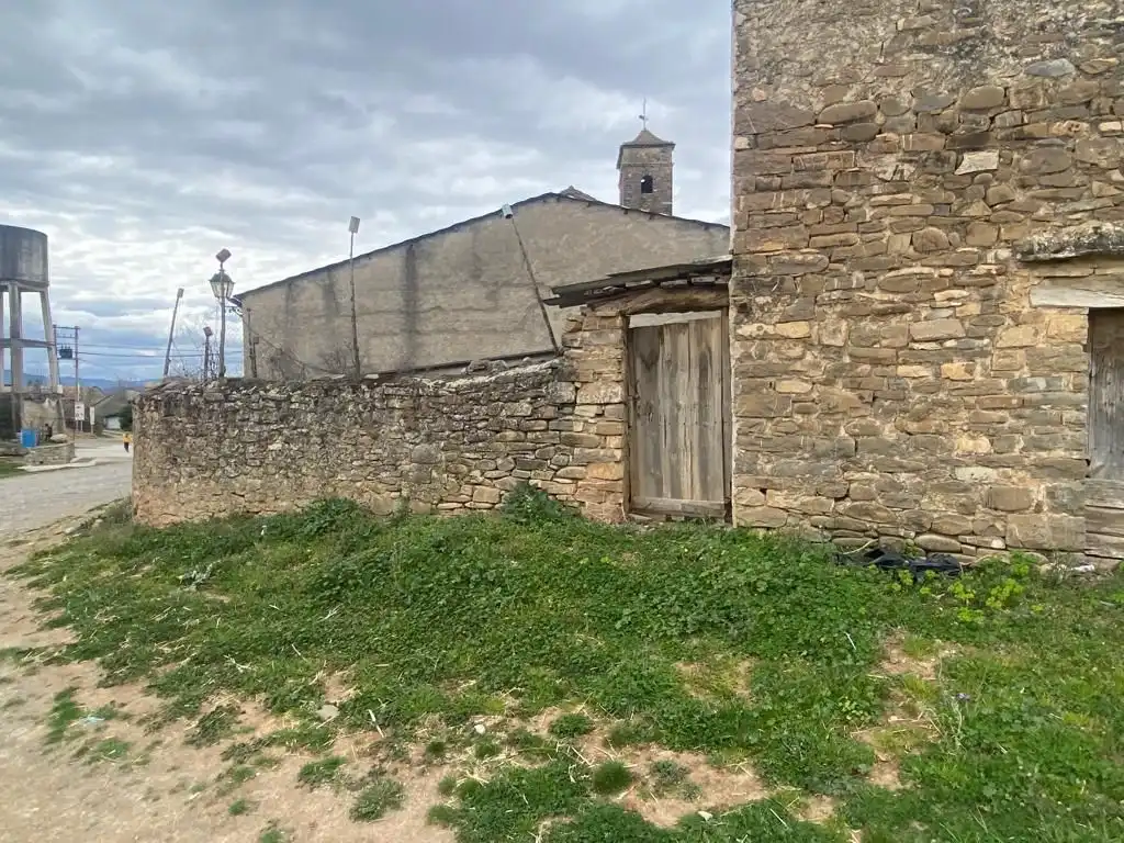 Vista exterior de Finca rústica en venda en Canal de Berdún