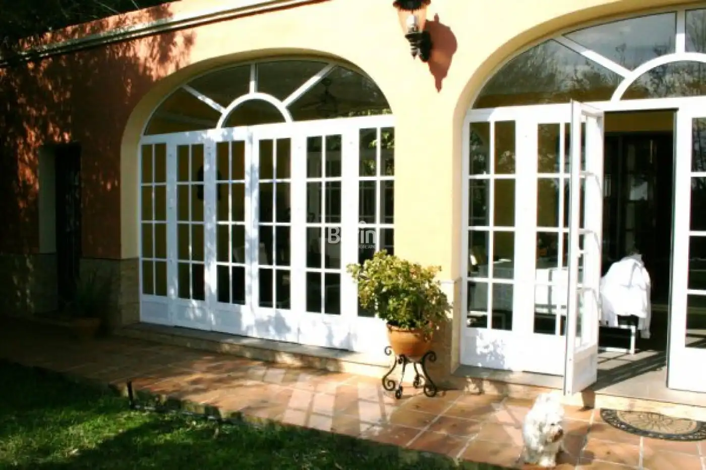 Jardí de Casa o xalet en venda en Camas amb Aire condicionat, Jardí privat i Moblat