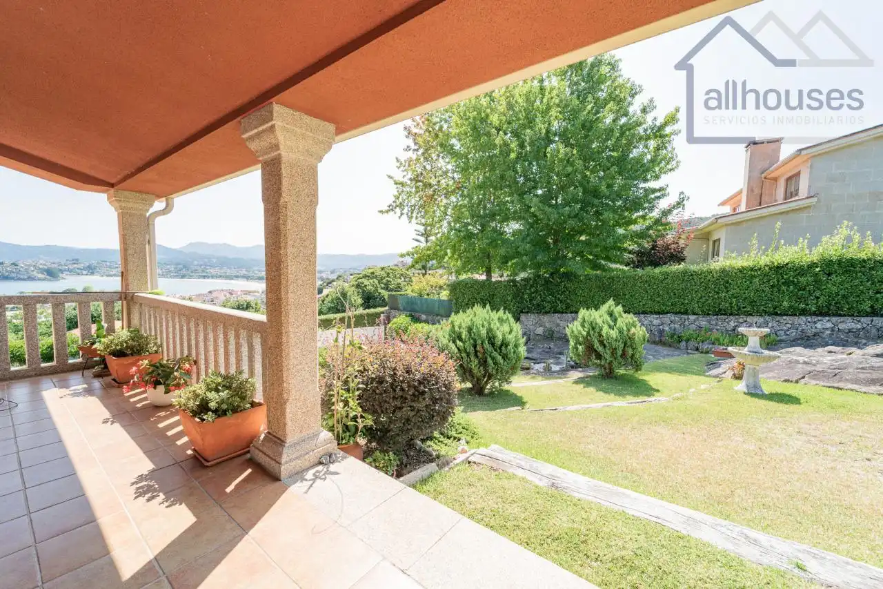 Detached house with pool for sale in Oia, imagen 45