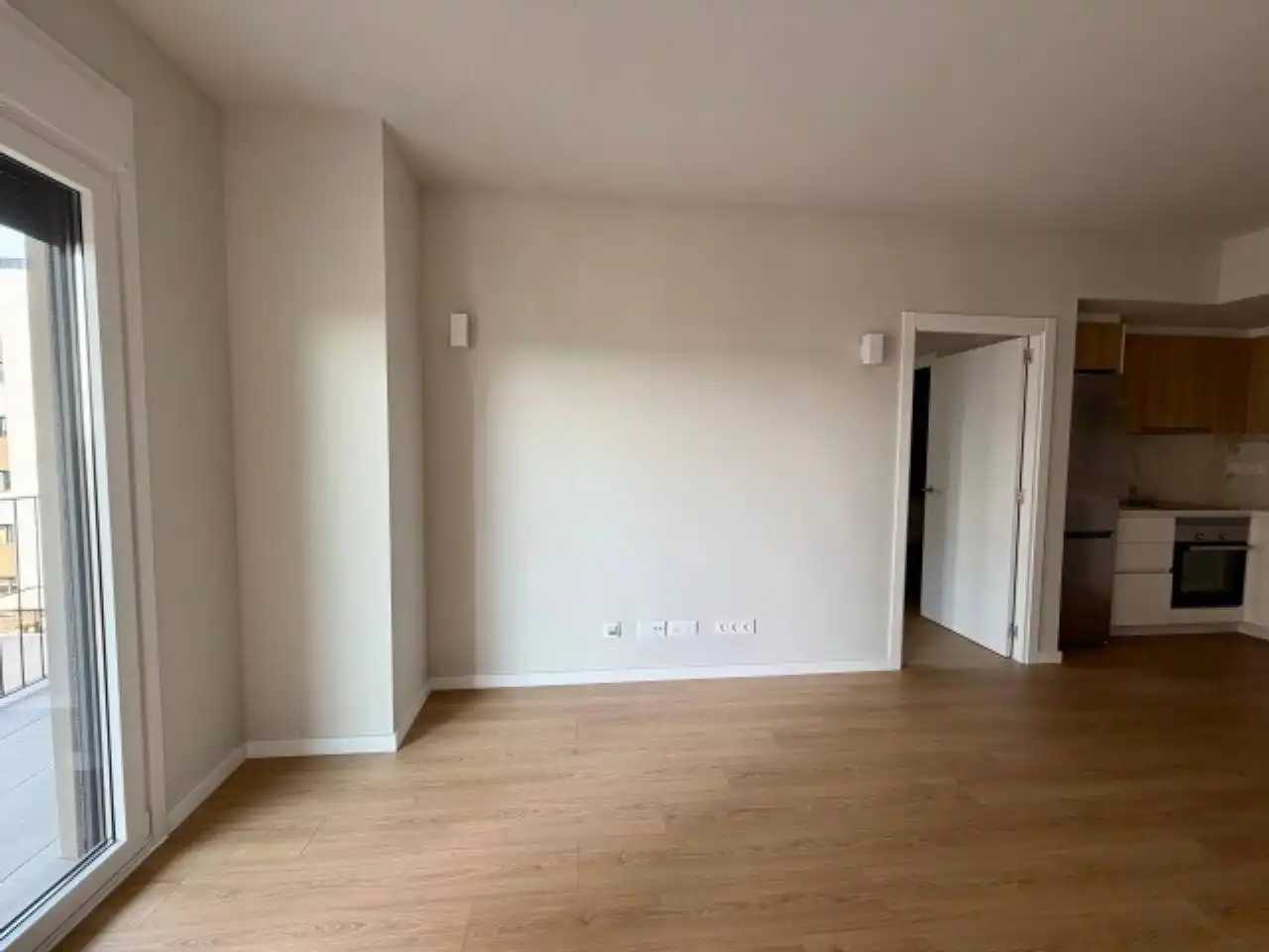 Bedroom of Flat for rent in Terrassa  with Air Conditioner, Heating and Parquet flooring