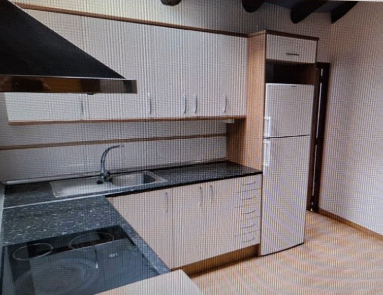 Cuina de Pis en venda en Tarazona amb Moblat