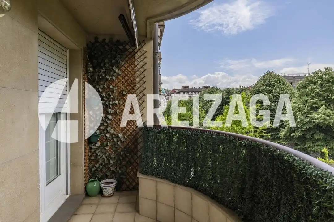 Balcony of Flat for sale in Donostia - San Sebastián   with Heating, Terrace and Storage room