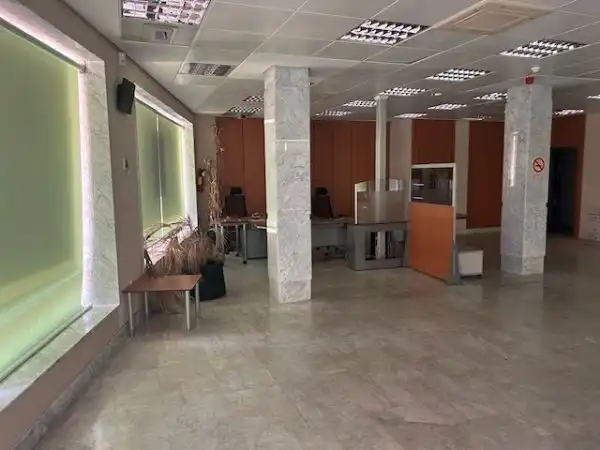 Business premises for sale in Carretera de Almodóvar, imagen 32