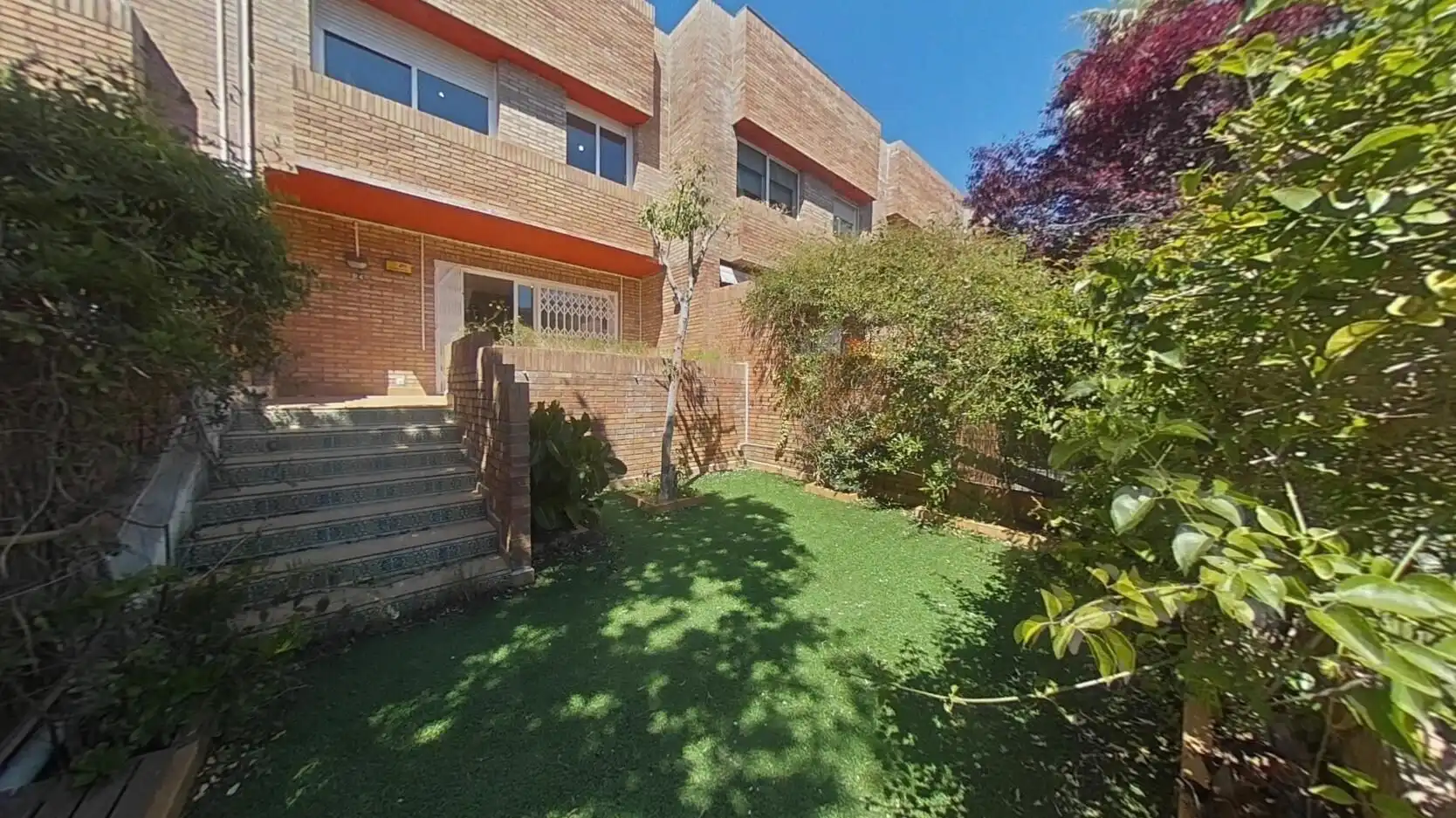 Maison mitoyenne avec piscine à vendre à Paseo GARBI 13
