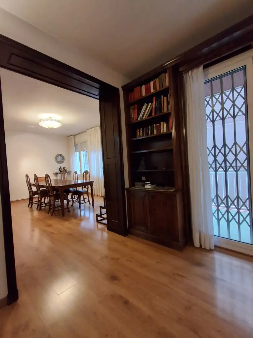Esszimmer von Wohnung zum Verkauf in Barcelona mit Klimaanlage, Heizung und Parkett
