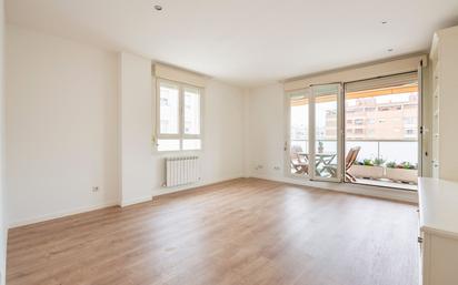 Sala de estar de Piso en venta en  Madrid Capital con Aire acondicionado, Calefacción y Terraza