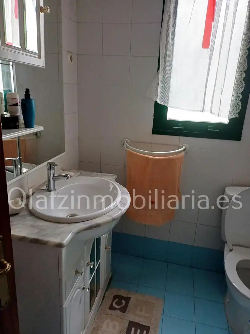 Bathroom of Flat for sale in Santurtzi   with Heating and Terrace