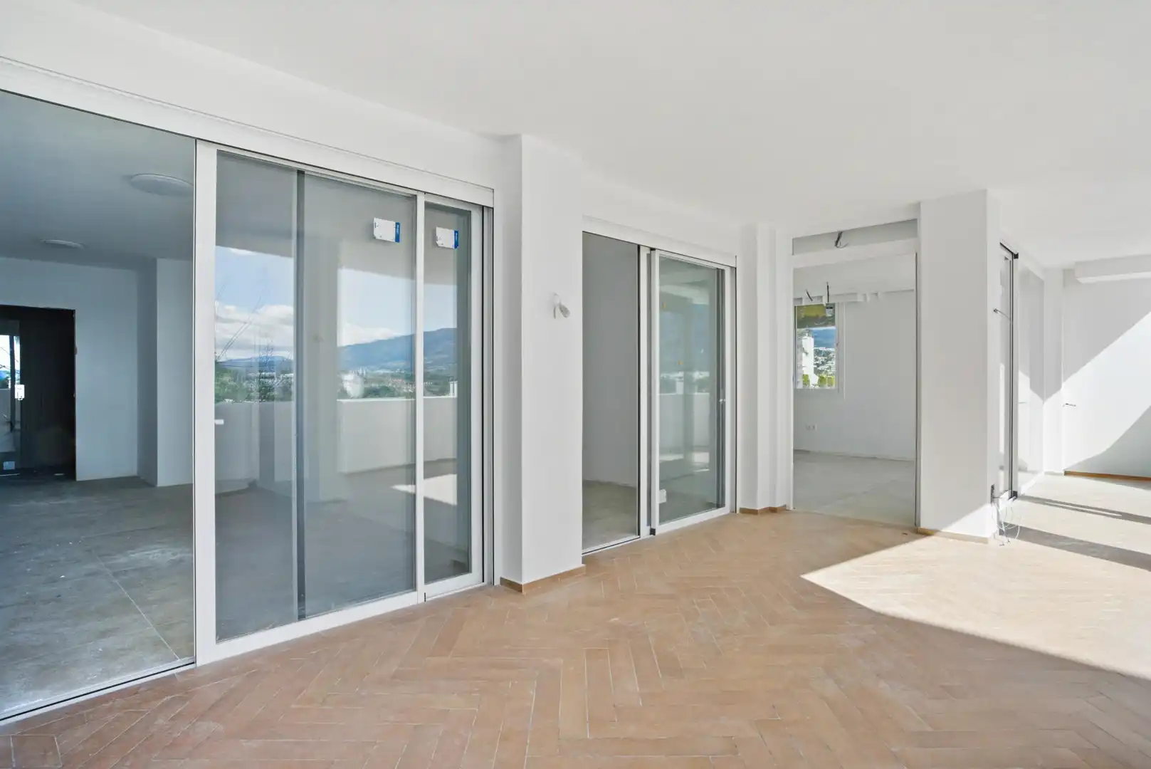 Apartment mit Pool zum Verkauf in Nueva Andalucía, imagen 11