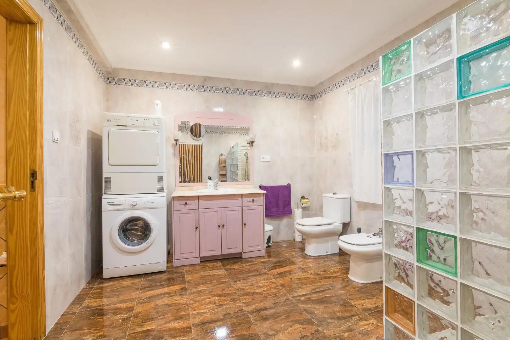 Bany de Casa o xalet en venda en Elche / Elx amb Aire condicionat, Jardí privat i Terrassa