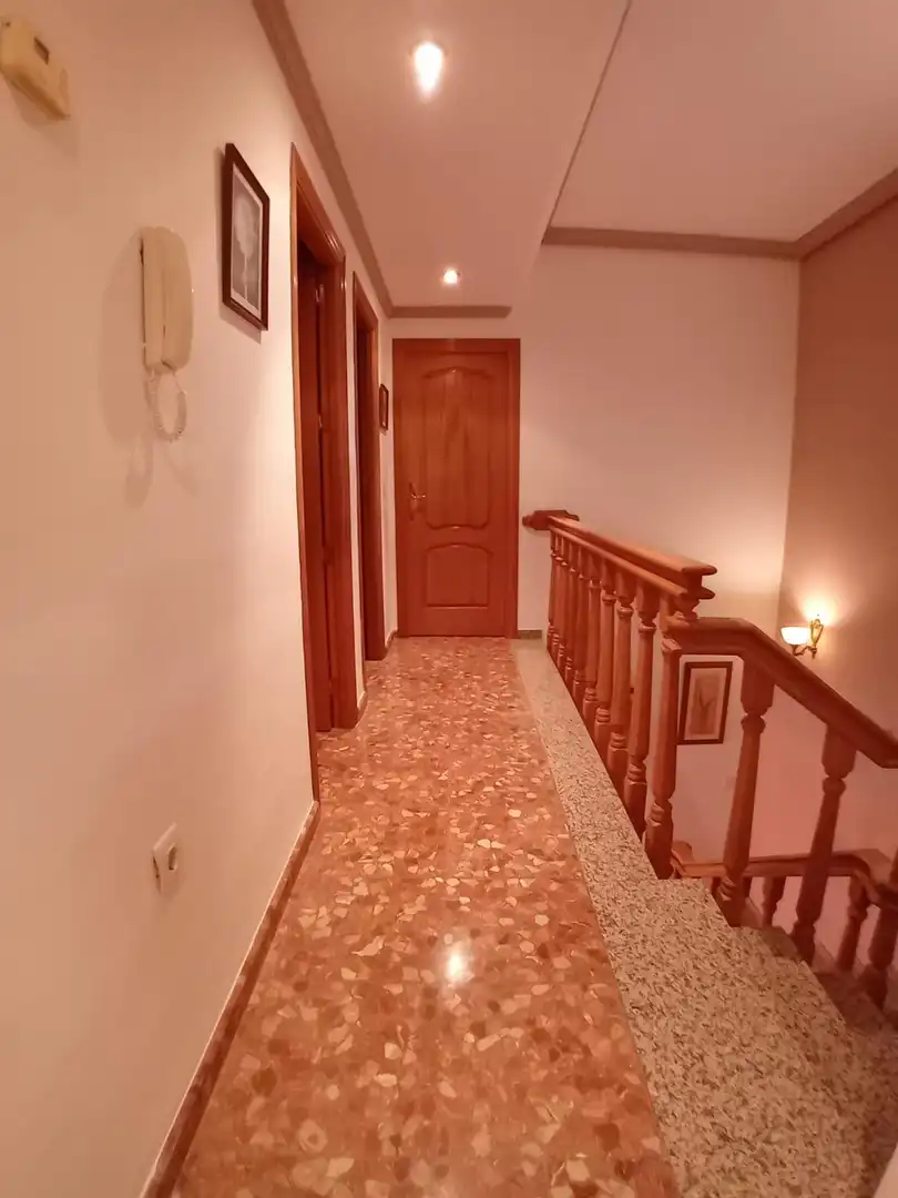 Villa con giardino in affitto a Periurbano Oeste - Sierra, imagen 27