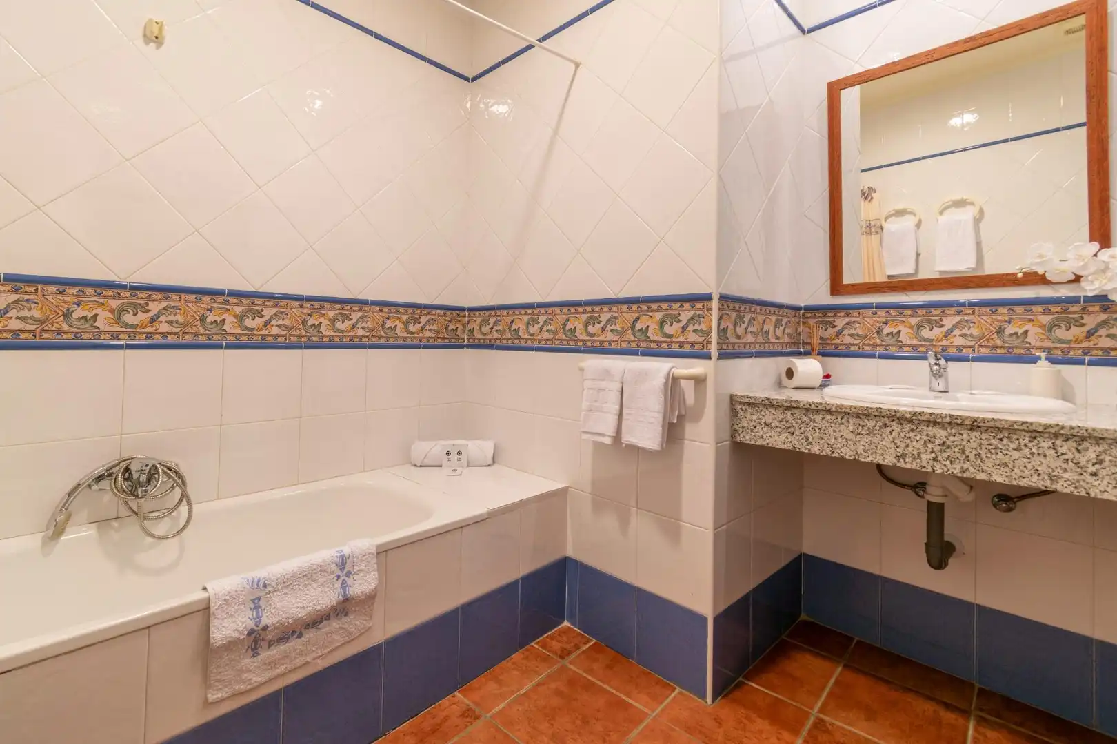 Baño de Local en venta en Gor con Aire acondicionado, Calefacción y Terraza