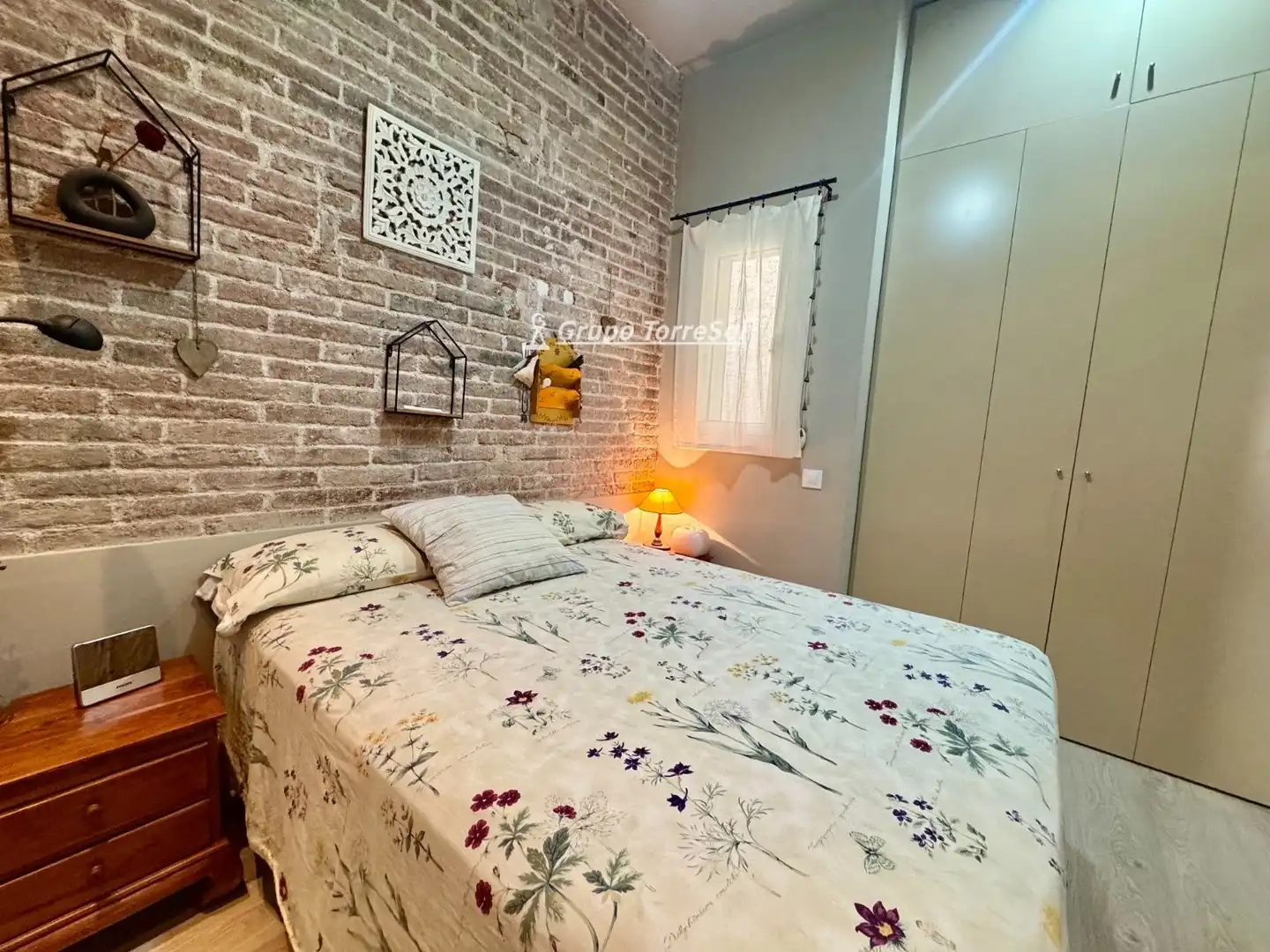 Bedroom of Flat for sale in Barcelona  with Air Conditioner, Heating and Terrace