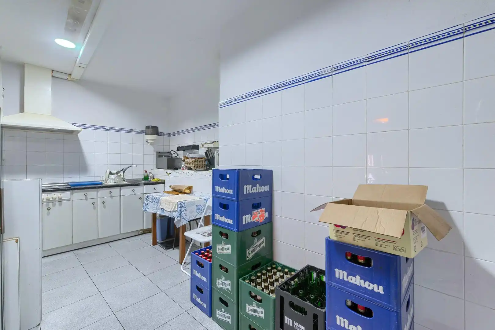 Cuina de Local en venda en Portugalete amb Terrassa i Moblat