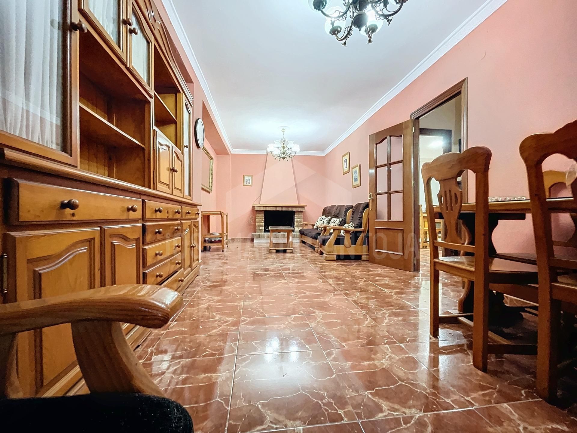 Sala d'estar de Casa o xalet en venda en Jerez de la Frontera amb Calefacció