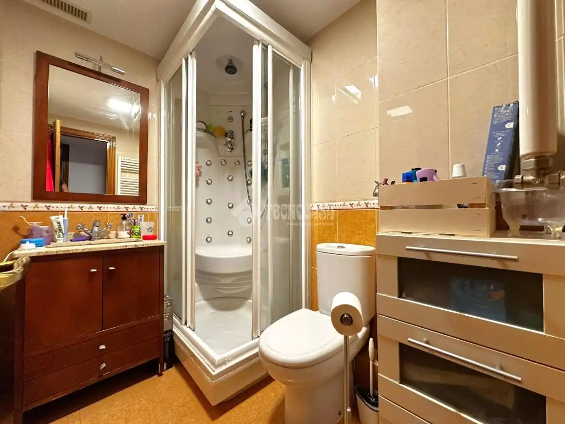 Piso con ascensor en venta en Santa Bárbara - La Zaporra, imagen 3