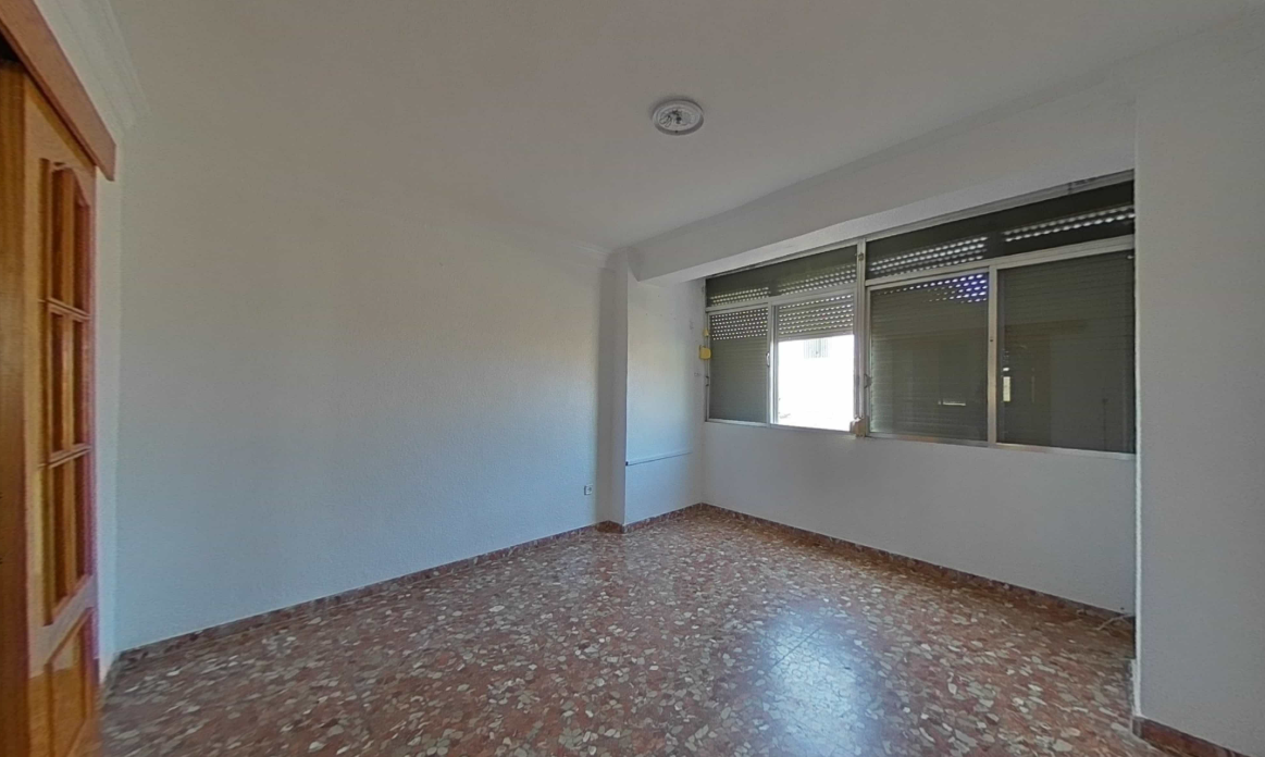 Dormitori de Pis en venda en  Almería Capital