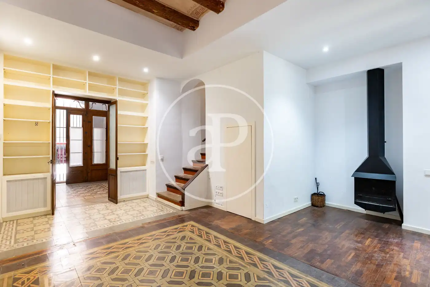 Casa adosada en venta en Barcelona con Calefacción, Jardín privado y Terraza