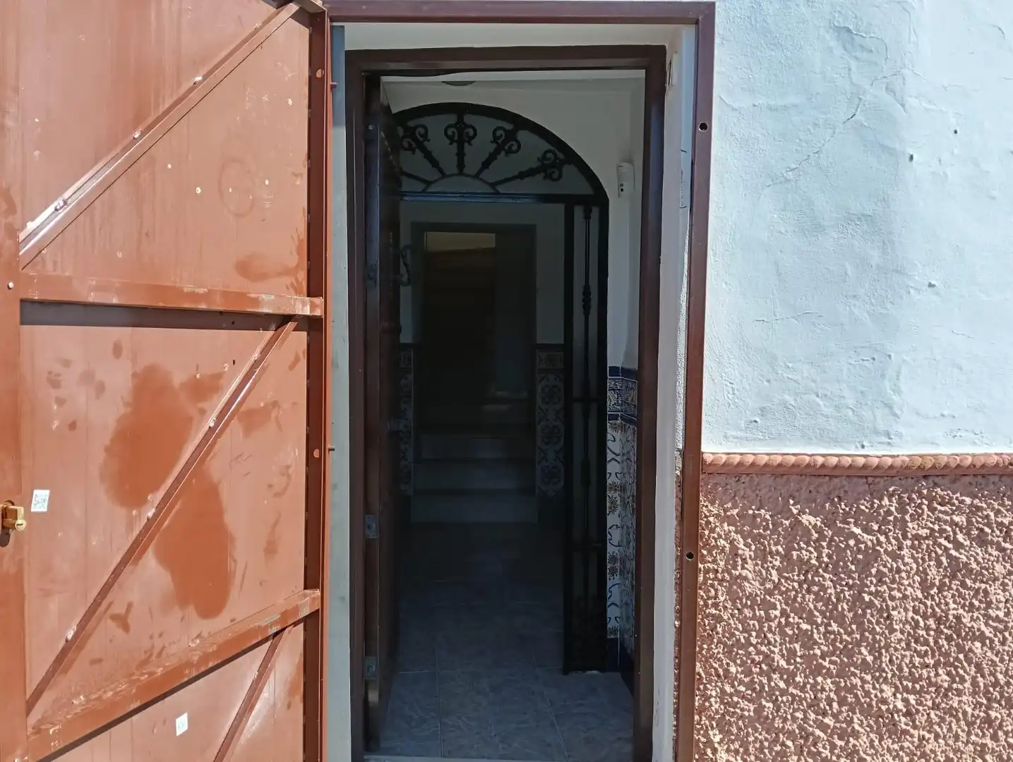 Casa adosada en venta en Constantina