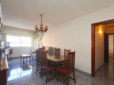 Appartamento con balcone in vendita a Carrer de Miralta